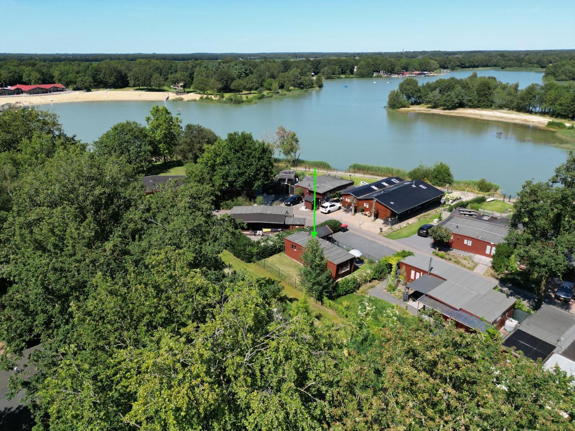 Gezellig Chalet Met 2 Slaapkamers En Zicht Op Het Water Erm Zewnętrze zdjęcie